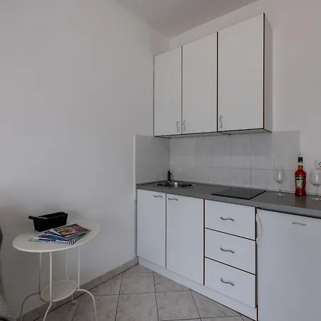 Mediterano Daire Podstrana