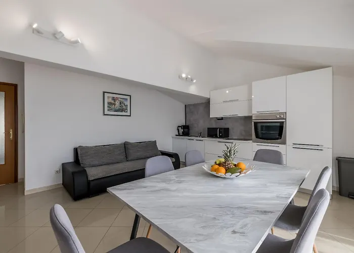 Mediterano Apartman *